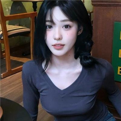 丑小鸭天鹅